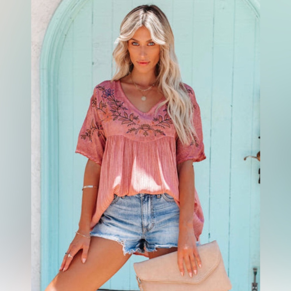 VICI - Harper Embroidered Babydoll Too